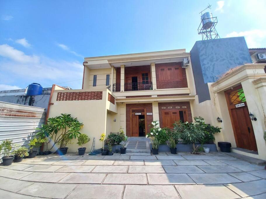 Sabi House Lesmana 2 By Simply Homy Villa Yogyakarta Exterior photo